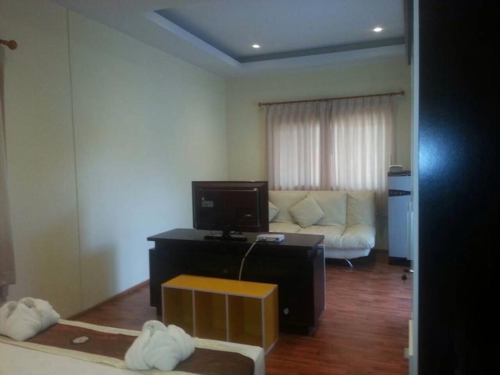 Khanom Garden Suite Δωμάτιο φωτογραφία