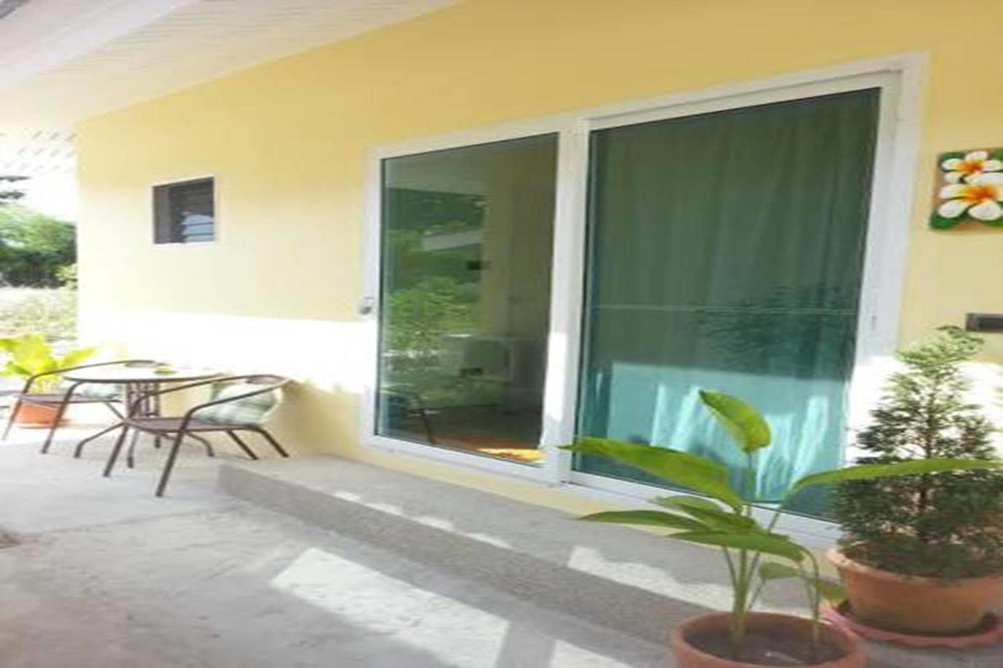 Khanom Garden Suite Εξωτερικό φωτογραφία